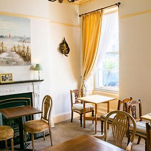 Summerlands Guest House